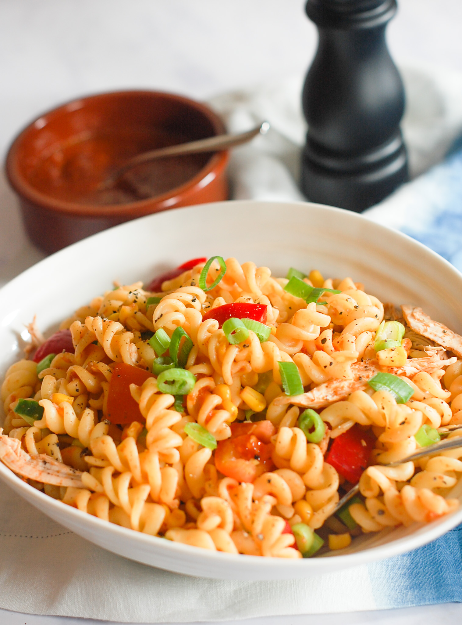 BBQ Chicken Pasta Salad - Jess Eats and Travels