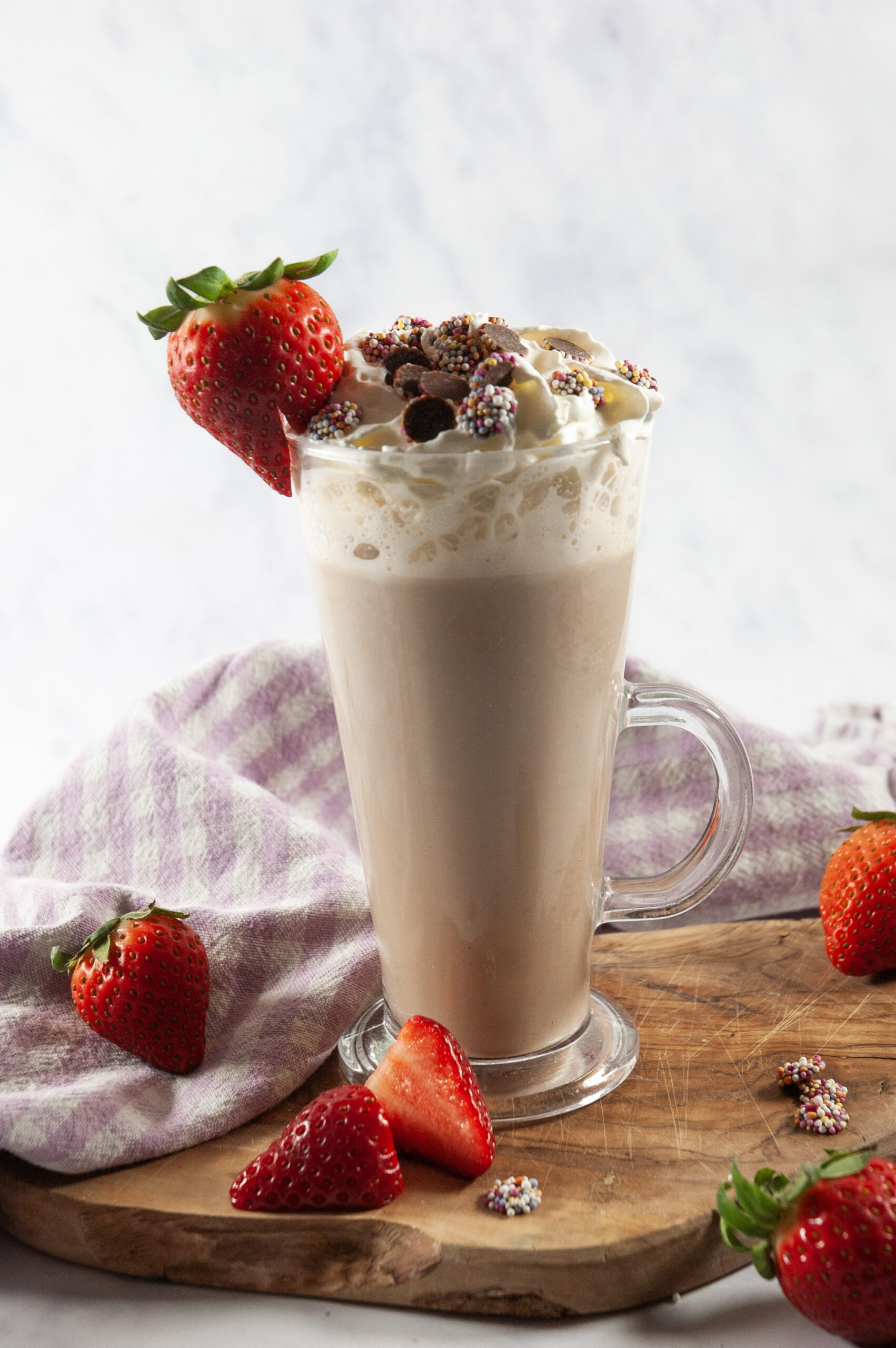 Homemade Easy strawberry Latte Recipe (Starbucks copycat)